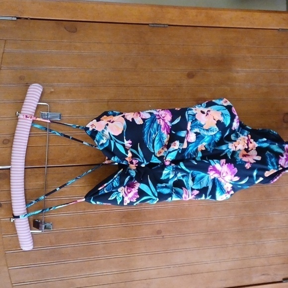 AMBRIELLE ONE PIECE SWIM SUIT - Picture 1 of 7